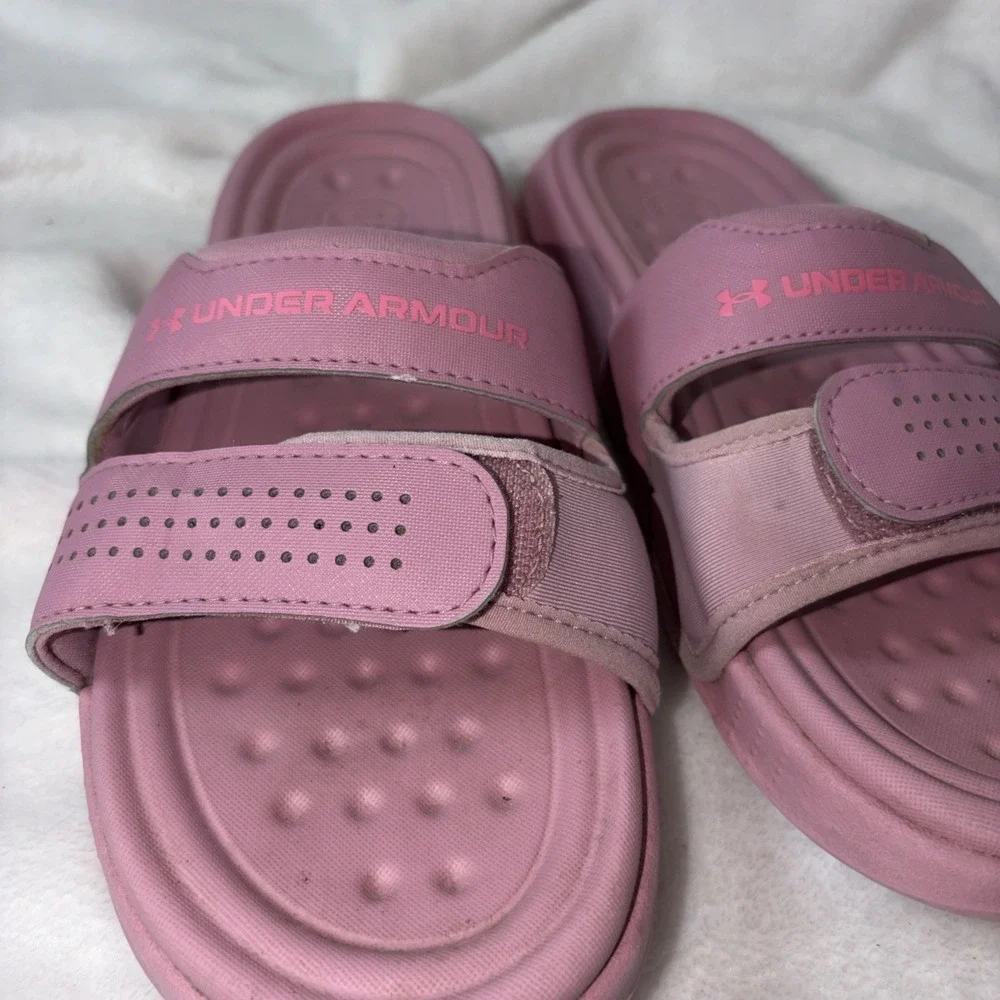 Under Armour Women's Ansa Studio Slide Sandals Size‎ 9 Poolside Gym Retro Pink